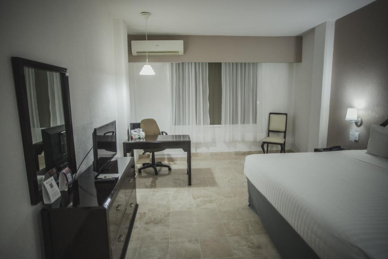 Gran Tuxtepec Plaza Hotel Buitenkant foto
